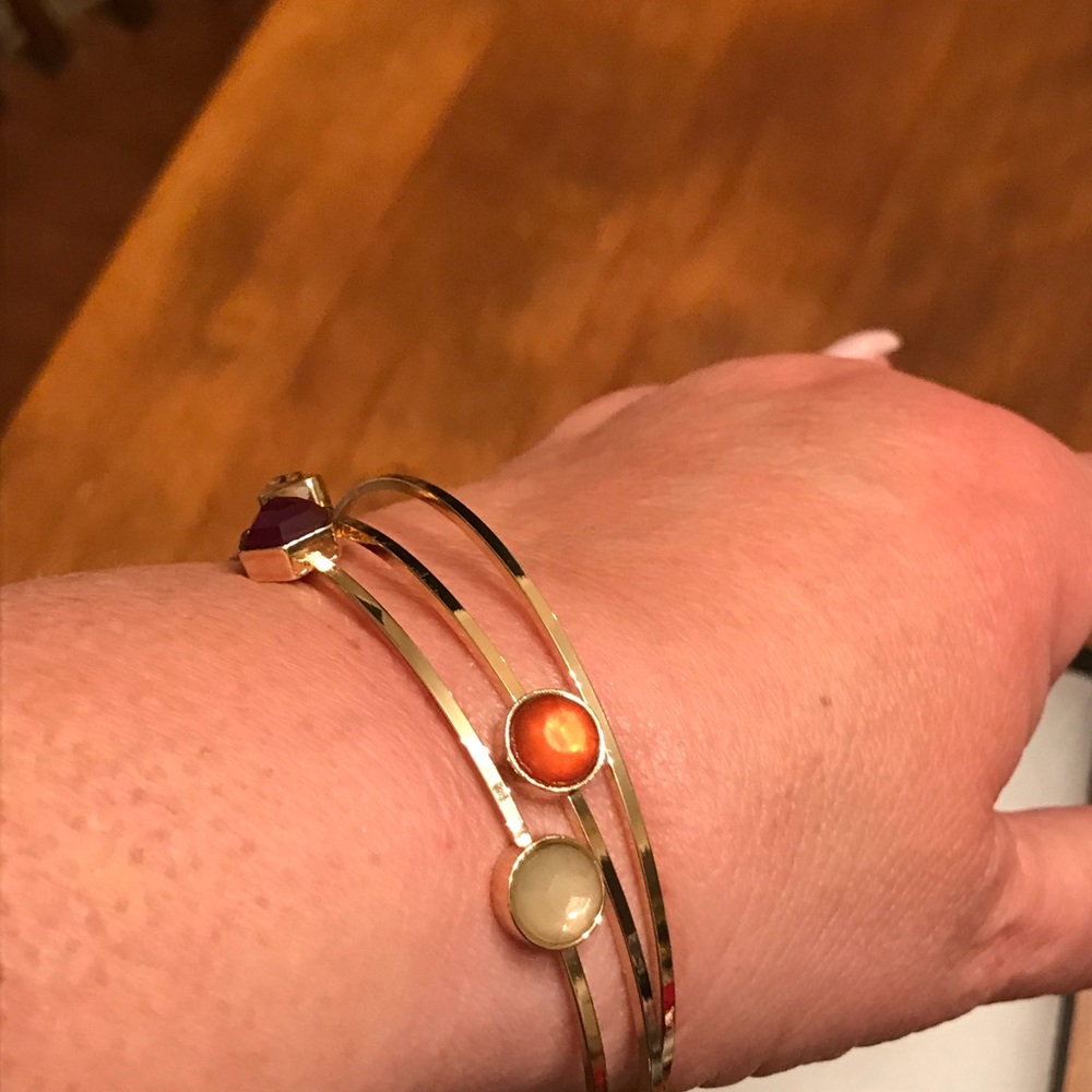 Gorgeous Lane Bryant triple gold tone bracelets❤️ - Picture 5 of 7